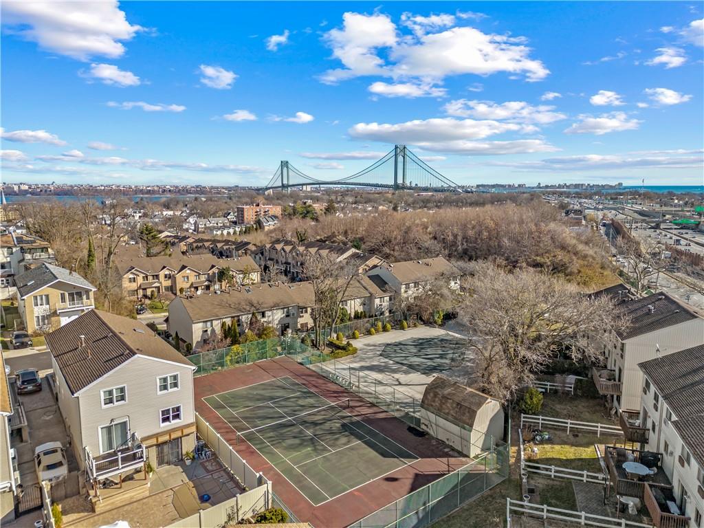 15 Hilridge Court Grasmere Staten Island NY 10305