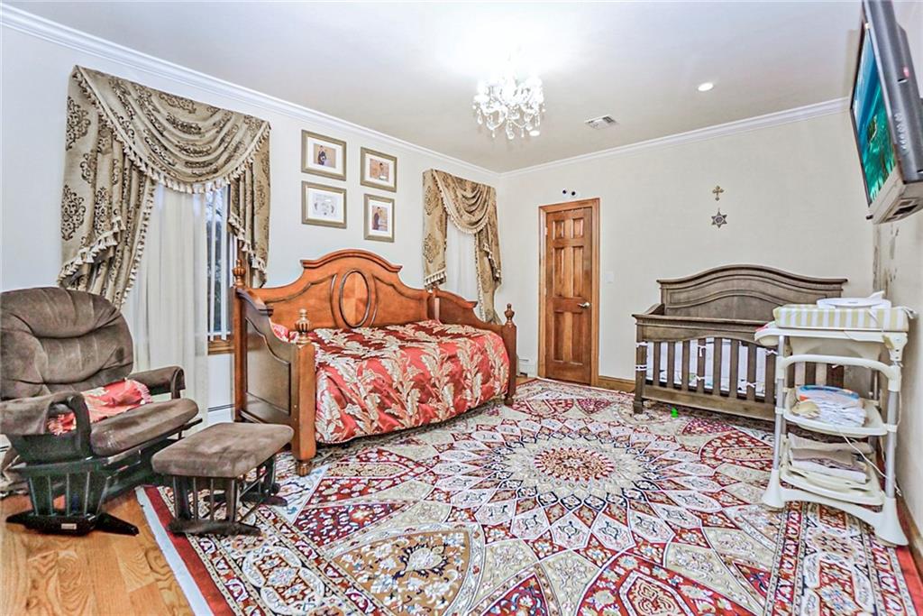 172 Coventry Road Todt Hill Staten Island NY 10304