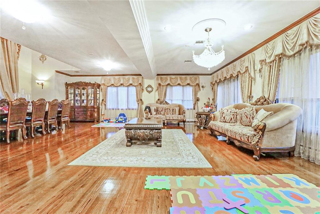 172 Coventry Road Todt Hill Staten Island NY 10304