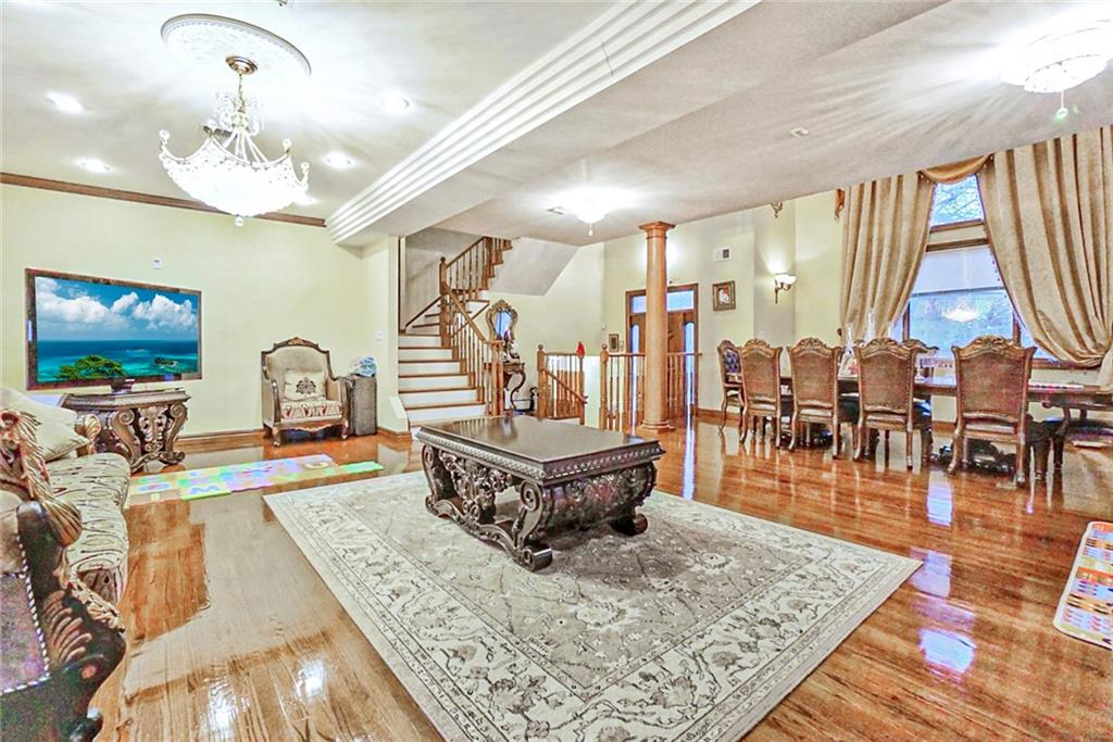 172 Coventry Road Todt Hill Staten Island NY 10304