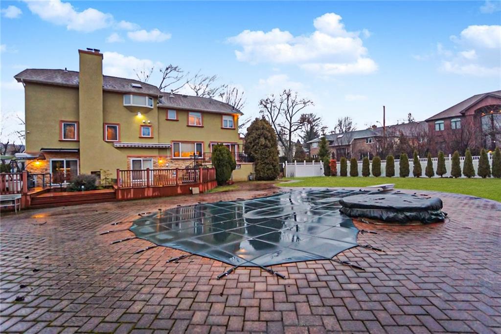 172 Coventry Road Todt Hill Staten Island NY 10304