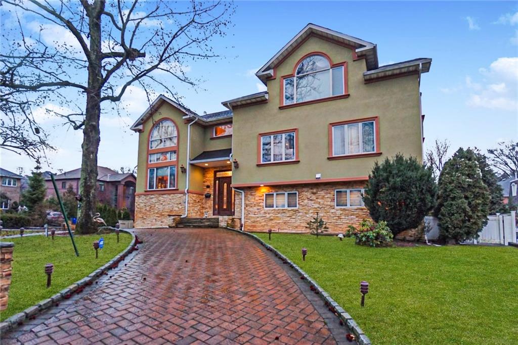 172 Coventry Road Todt Hill Staten Island NY 10304