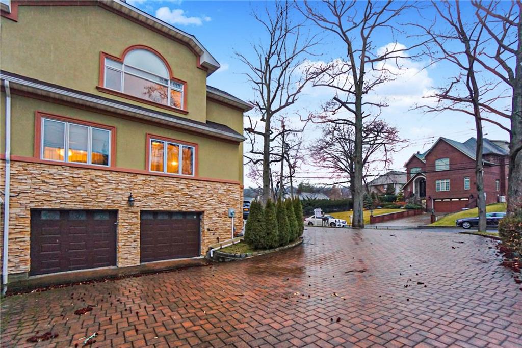 172 Coventry Road Todt Hill Staten Island NY 10304