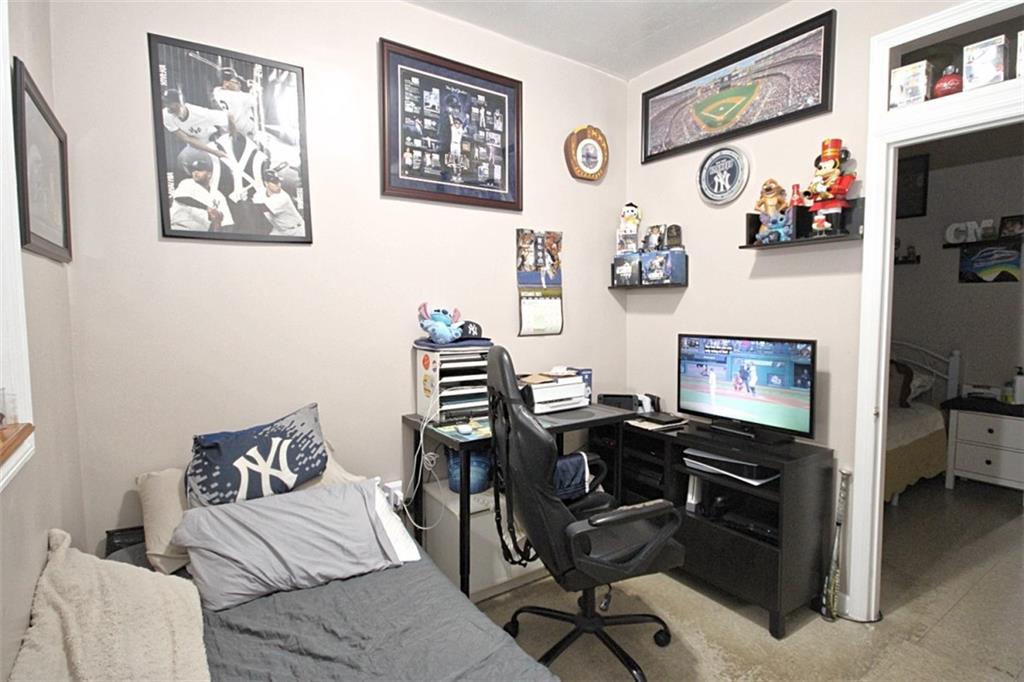 6018 4th Avenue Sunset Park Brooklyn NY 11220