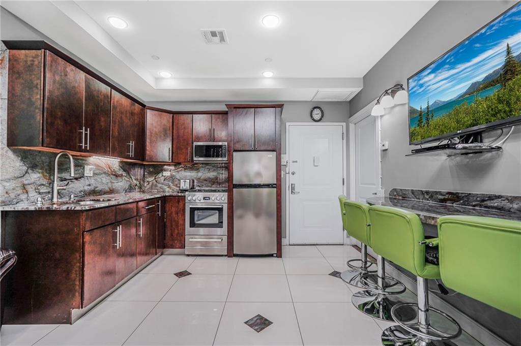 2113 Kings Highway Midwood Brooklyn NY 11229