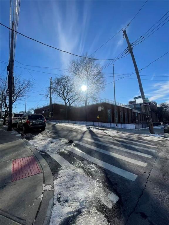 718 Henderson Avenue West Brighton Richmond NY 10310