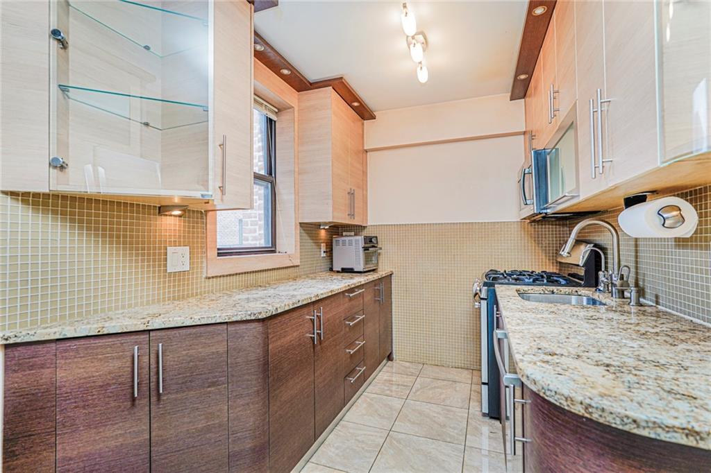 2546 East 13th Street Sheepshead Bay Brooklyn NY 11235