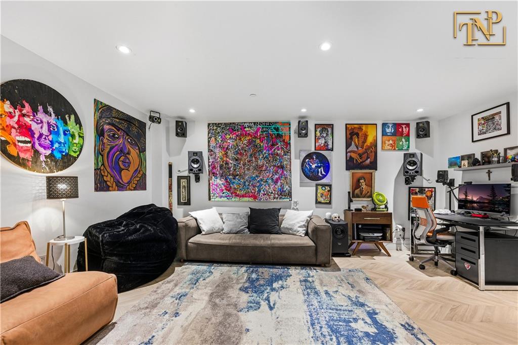 499 Van Buren Street Bedford Stuyvesant Brooklyn NY 11221