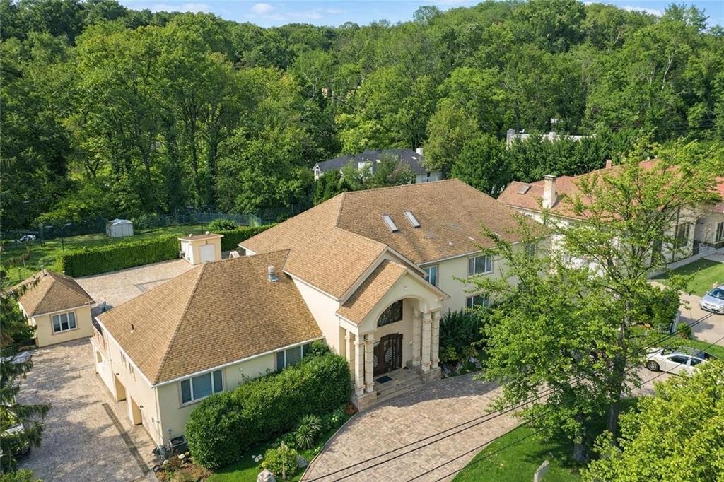 724 Todt Hill Road Todt Hill Staten Island NY 10304