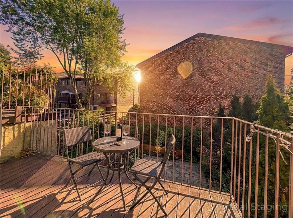 116 Dogwood Lane Grasmere Staten Island NY 10305