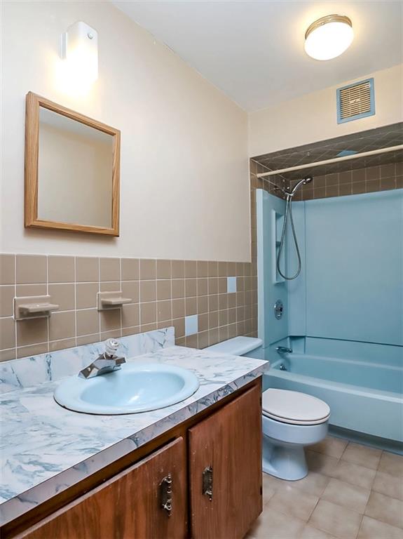 37 Elmwood Avenue Eltingville Staten Island NY 10308