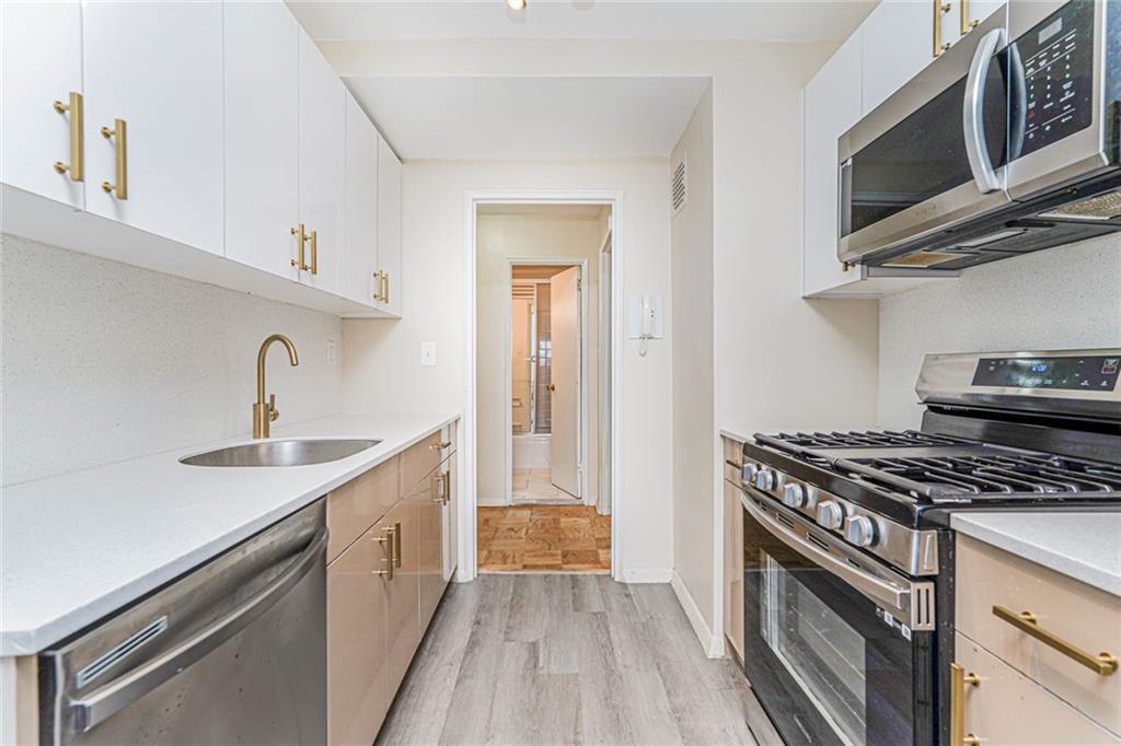 40 Brighton 1st Road Brighton Beach Brooklyn NY 11235