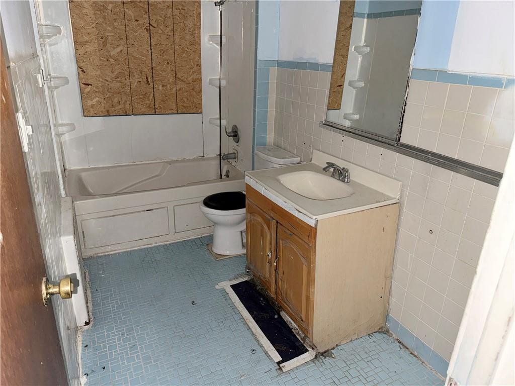 322 Wortman Avenue East New York Brooklyn NY 11207