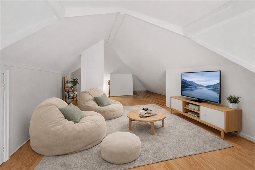 883 Manor Road Todt Hill Staten Island NY 10314