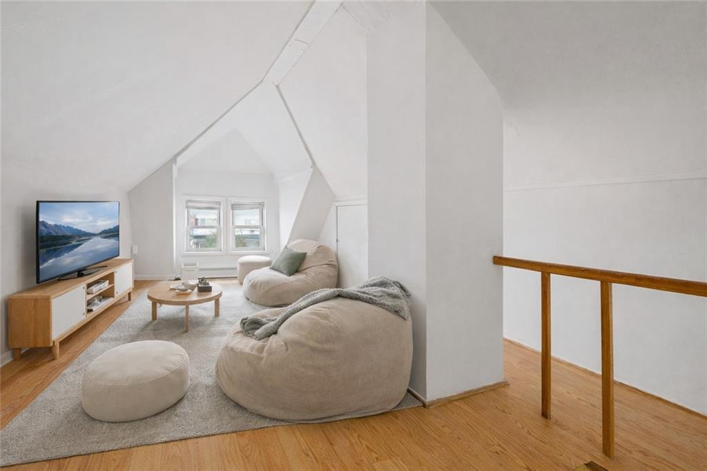 883 Manor Road Todt Hill Staten Island NY 10314