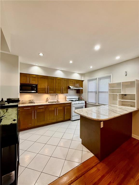 4756 196th Street Auburndale Flushing NY 11358