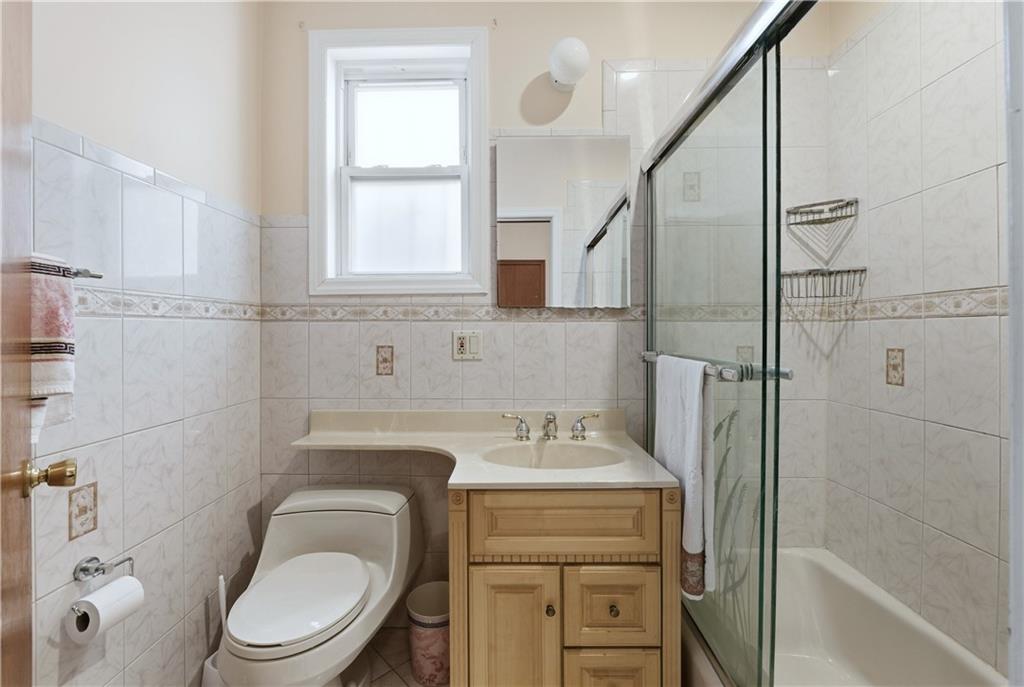 3445 59th Street Woodside Woodside NY 11377