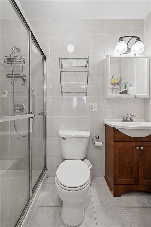 39 Bay 38th Street Bensonhurst Brooklyn NY 11214