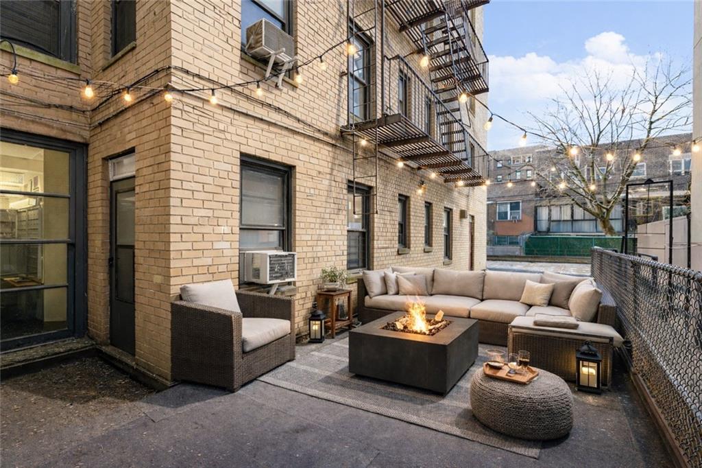 150 West End Avenue Manhattan Beach Brooklyn NY 11235