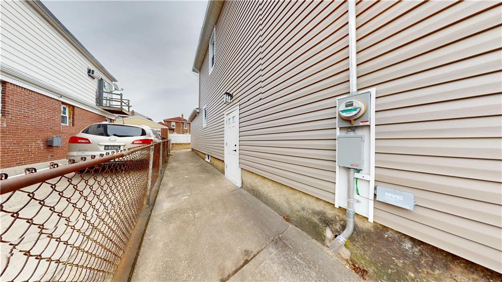 136-11 Brookville Boulevard Rosedale Rosedale NY 11422