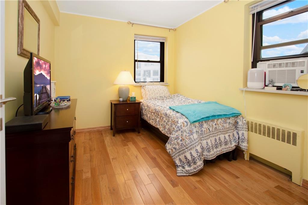 2721 Kings Highway Midwood Brooklyn NY 11229