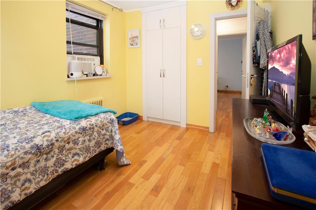 2721 Kings Highway Midwood Brooklyn NY 11229