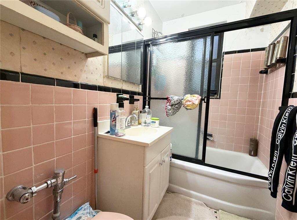 2719 East 28th Street Sheepshead Bay Brooklyn NY 11235