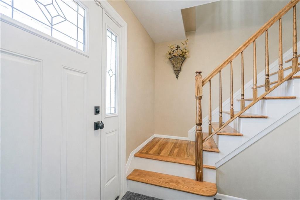 76 Berry Avenue Arden Heights Staten Island NY 10312