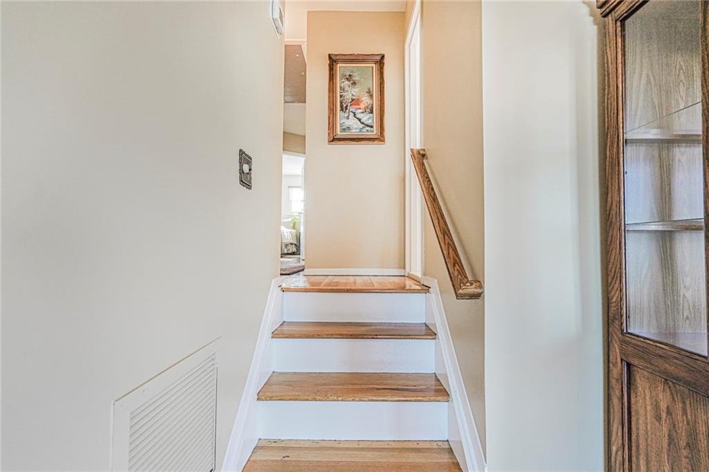 76 Berry Avenue Arden Heights Staten Island NY 10312