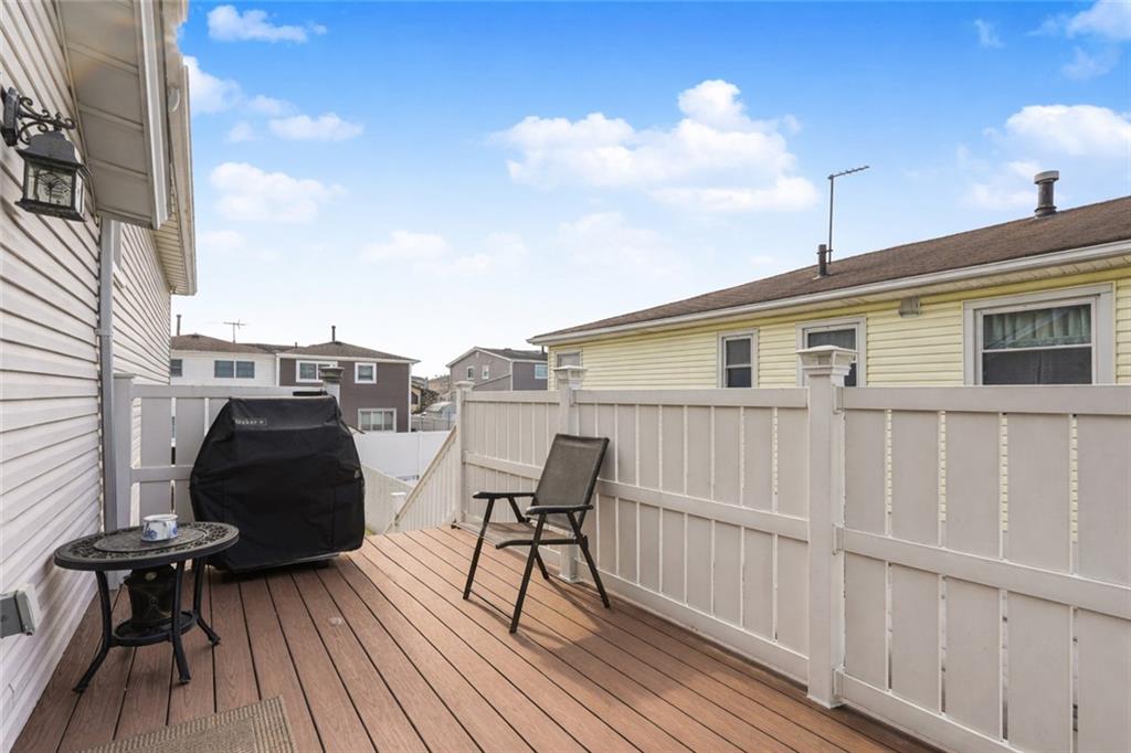 76 Berry Avenue Arden Heights Staten Island NY 10312