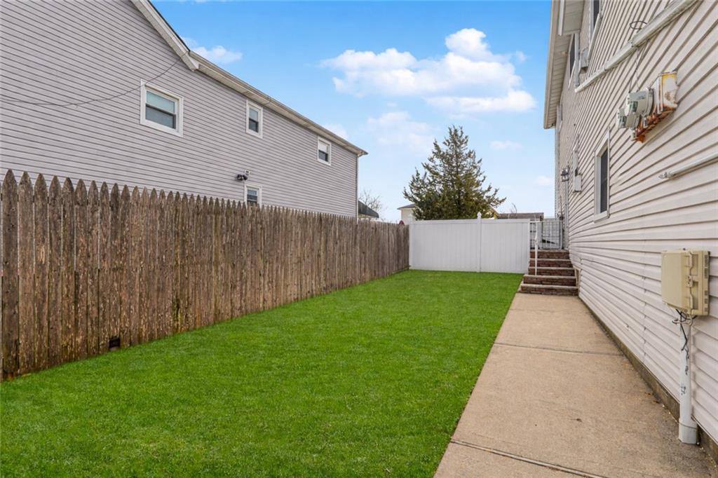 76 Berry Avenue Arden Heights Staten Island NY 10312