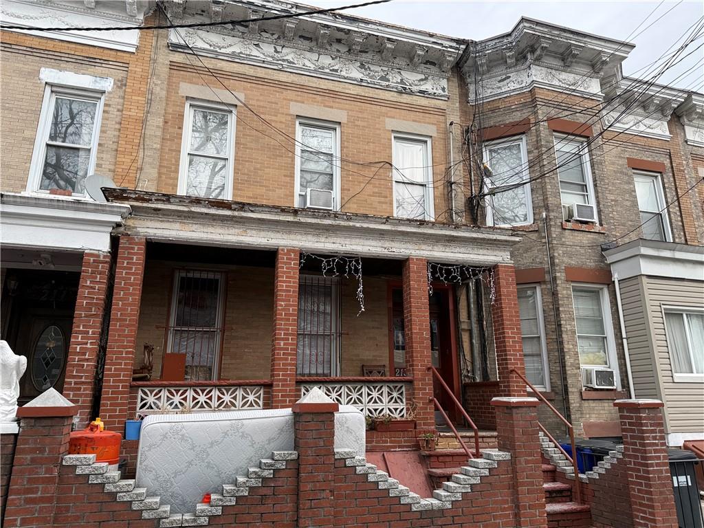 213 Autumn Avenue East New York Brooklyn NY 11208