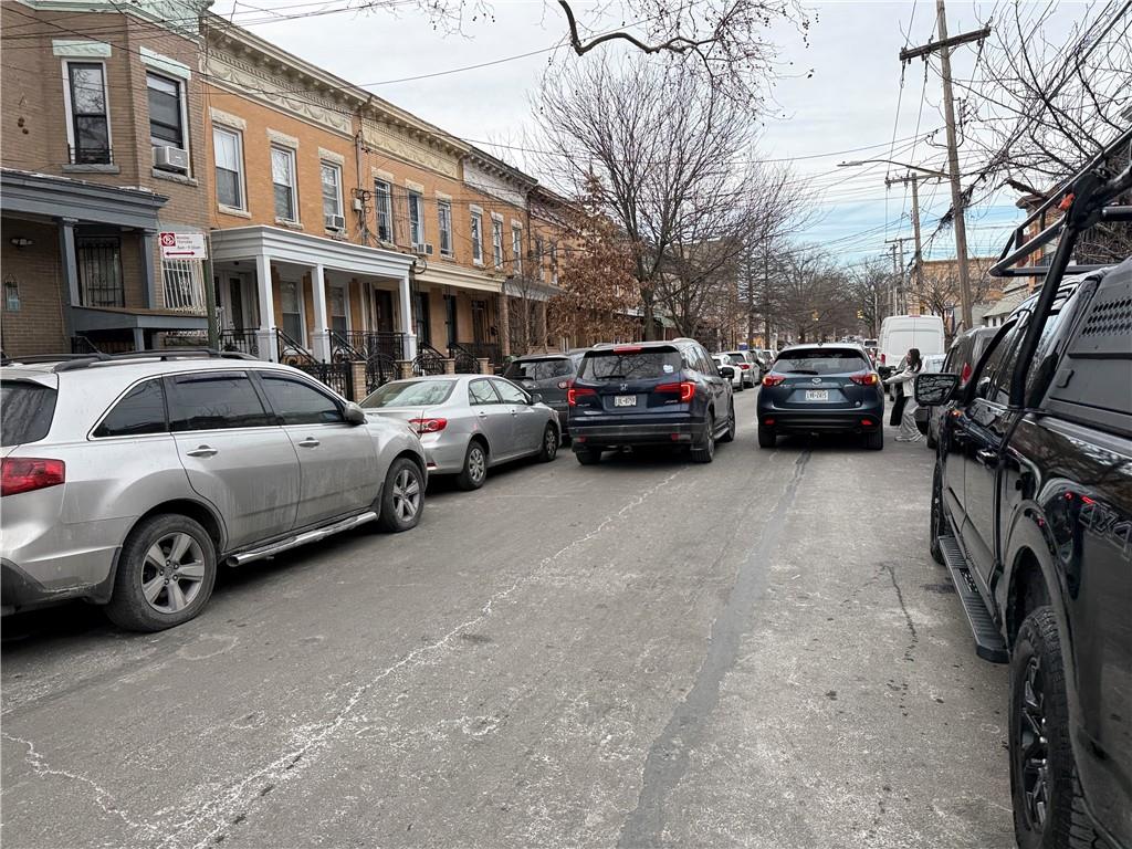 213 Autumn Avenue East New York Brooklyn NY 11208