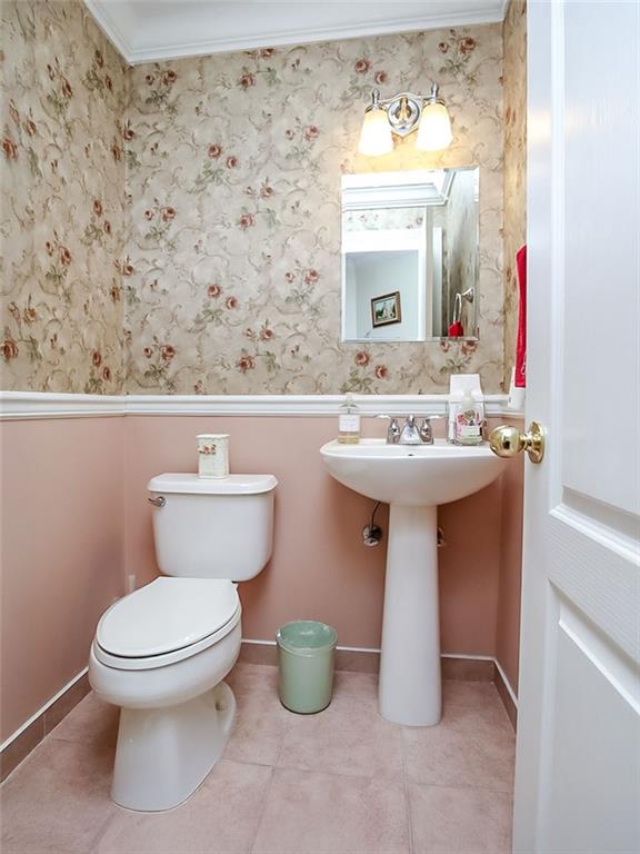 20 Tides Lane Charleston Staten Island NY 10309