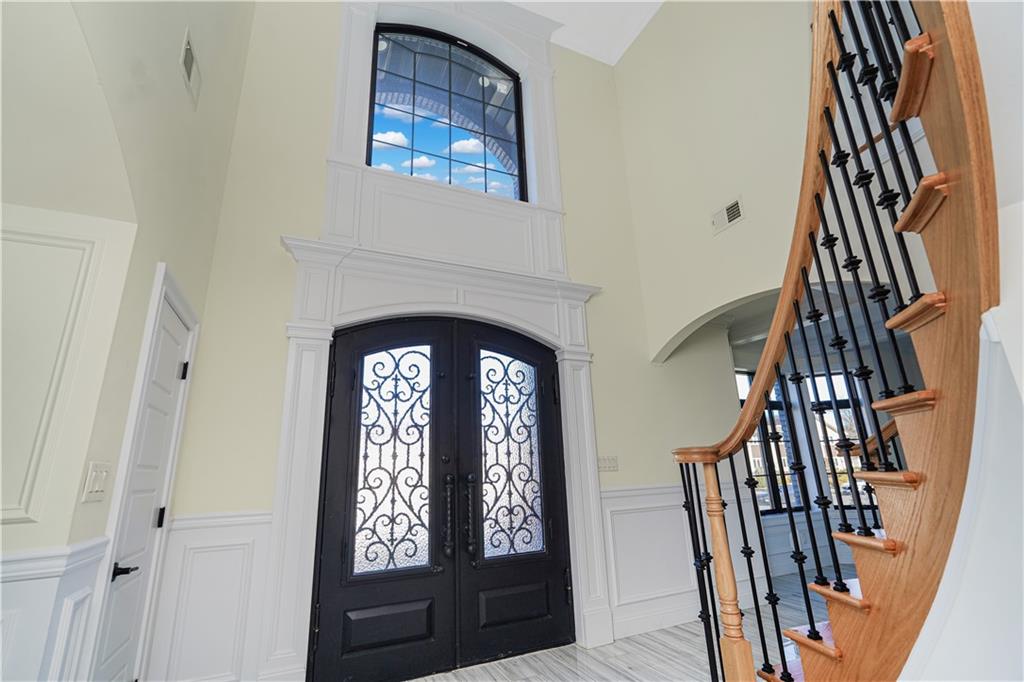 946 Edgegrove Avenue Prince's Bay Staten Island NY 10309