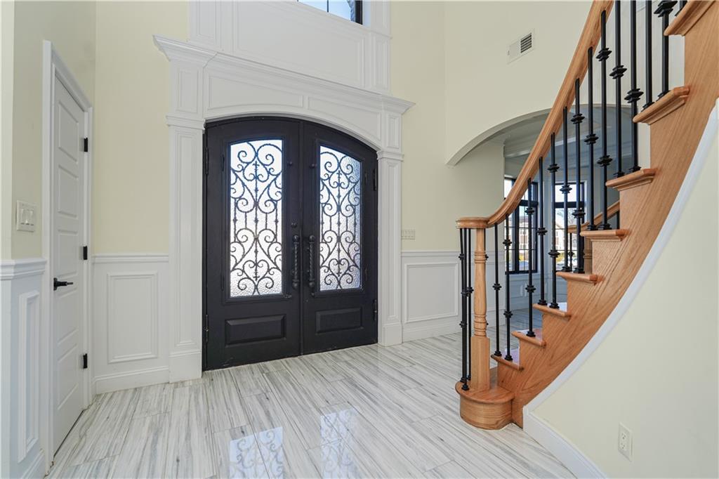 946 Edgegrove Avenue Prince's Bay Staten Island NY 10309