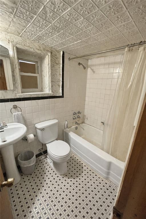 8112 6th Avenue Bay Ridge Brooklyn NY 11209