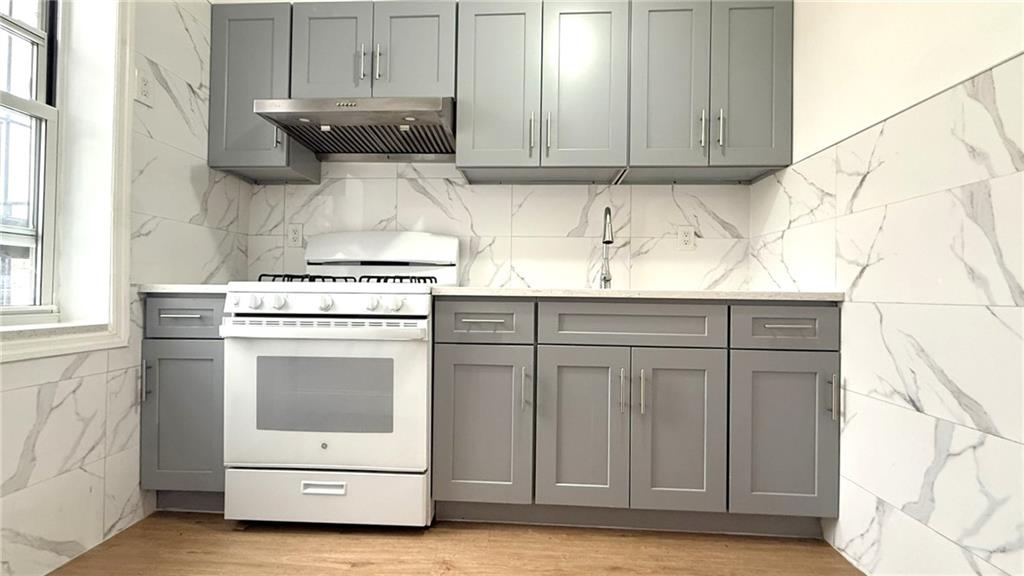 7807 3rd Avenue Bay Ridge Brooklyn NY 11209