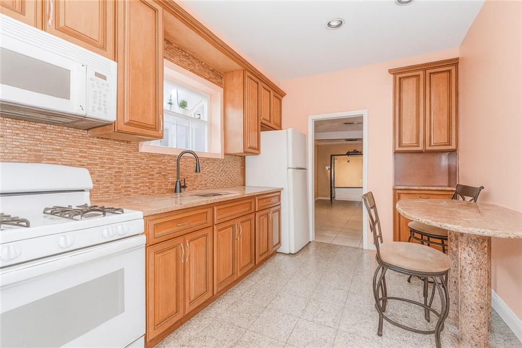 1075 77th Street Dyker Heights Brooklyn NY 11228