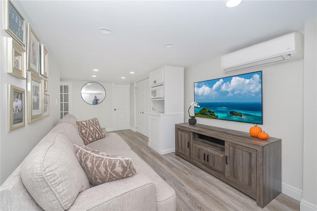 1075 77th Street Dyker Heights Brooklyn NY 11228