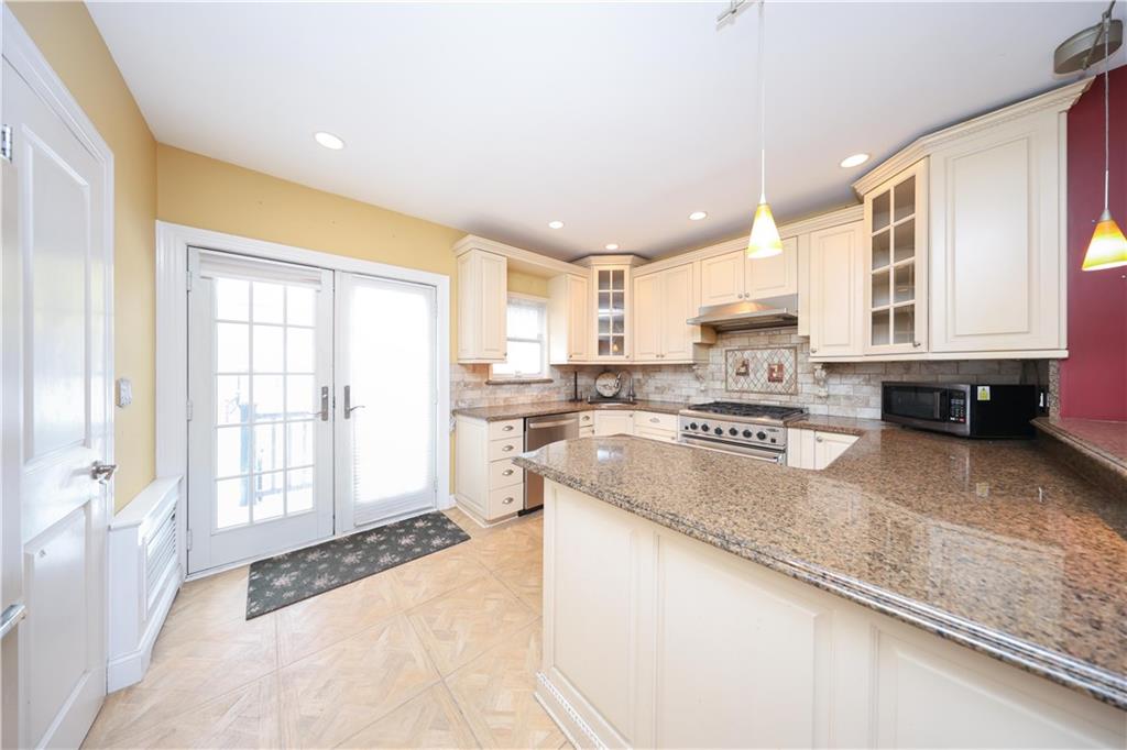 298 Bay 10th Street Bensonhurst Brooklyn NY 11228