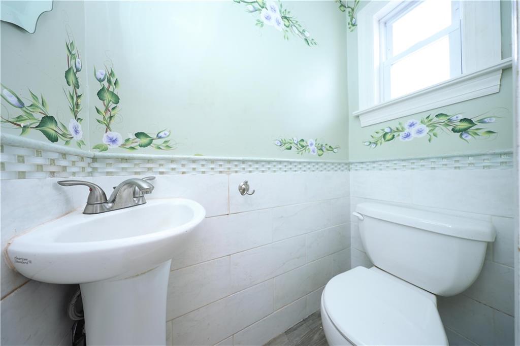 298 Bay 10th Street Bensonhurst Brooklyn NY 11228