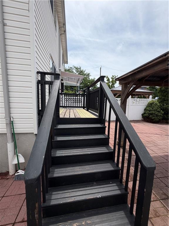 226 Osgood Avenue Park Hill New York NY 10304