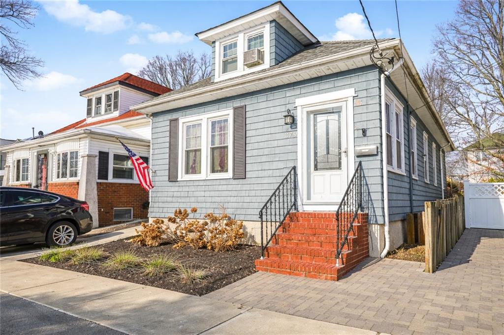 379 Freeborn Street Midland Beach Staten Island NY 10306