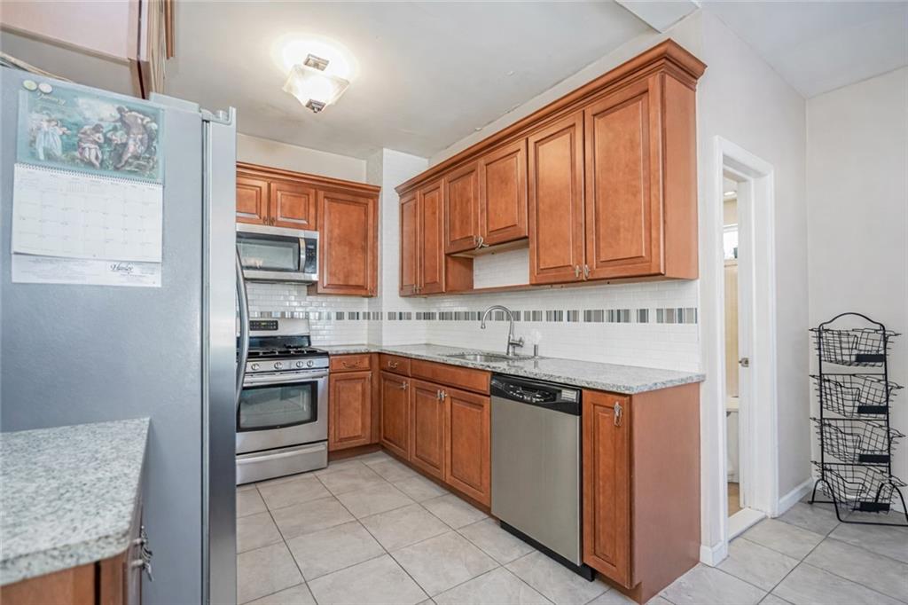 379 Freeborn Street Midland Beach Staten Island NY 10306