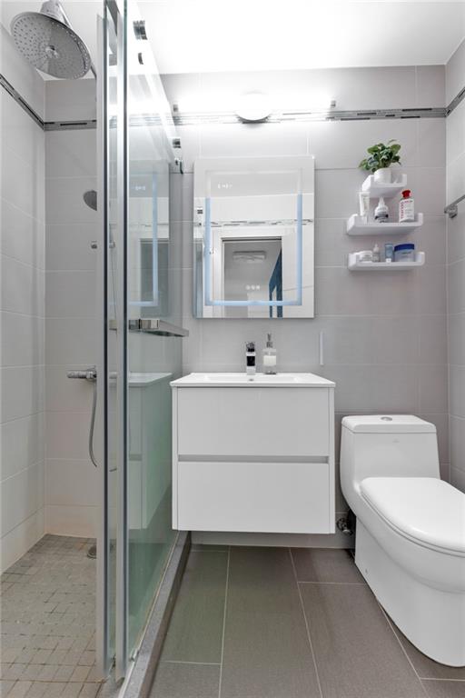 2944 West 5th Street Brighton Beach Brooklyn NY 11224