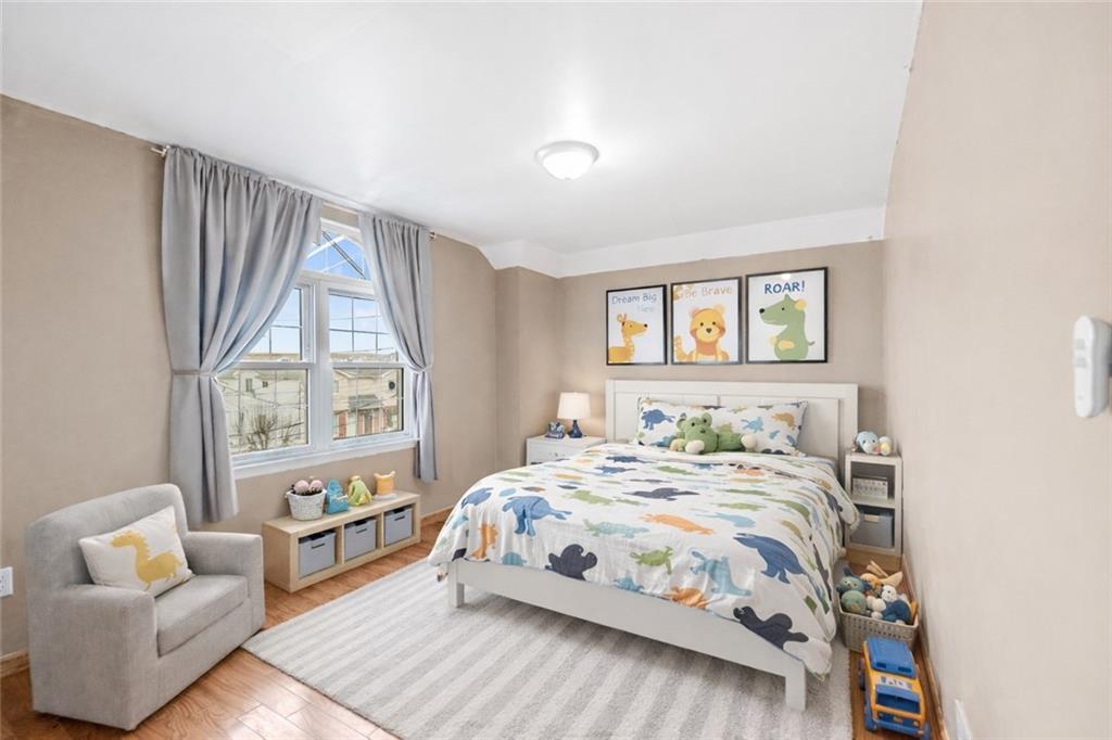 48 Hinton Street Arden Heights Staten Island NY 10312