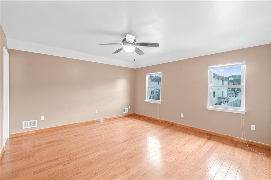 48 Hinton Street Arden Heights Staten Island NY 10312