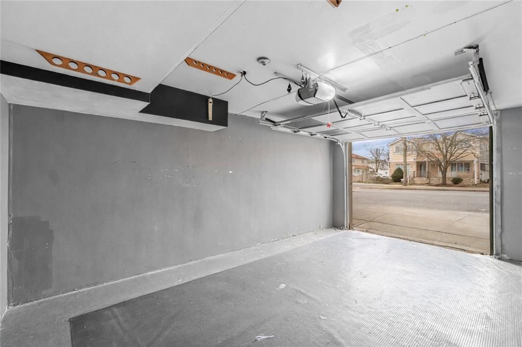 48 Hinton Street Arden Heights Staten Island NY 10312