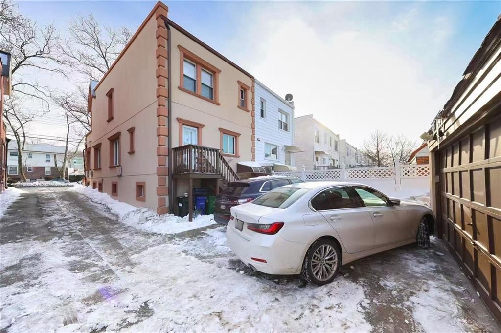 87-43 Union Turnpike Glendale Glendale NY 11385